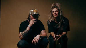 Platzhirsch präsentiert: GHOSTWOMAN