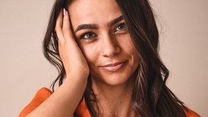 Lesung von Sabrina Lorenz: »Weil Sonnenblumen auch im Winter blühen«