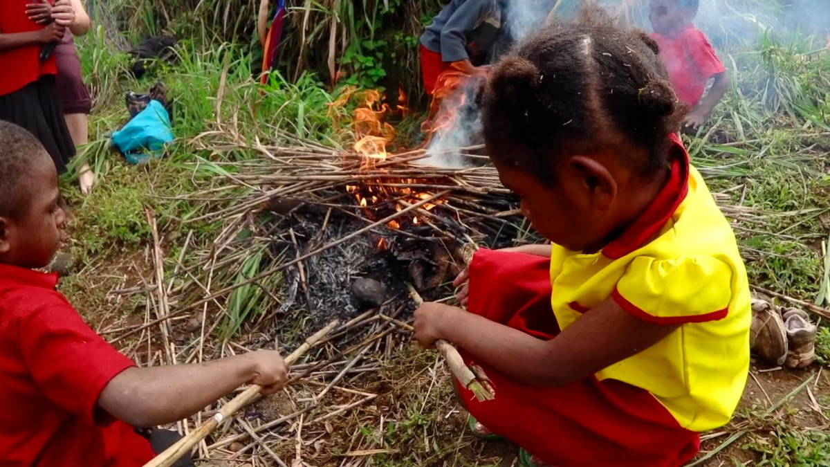 In eigener Regie - Gegrillter Fisch und Süßkartoffeln