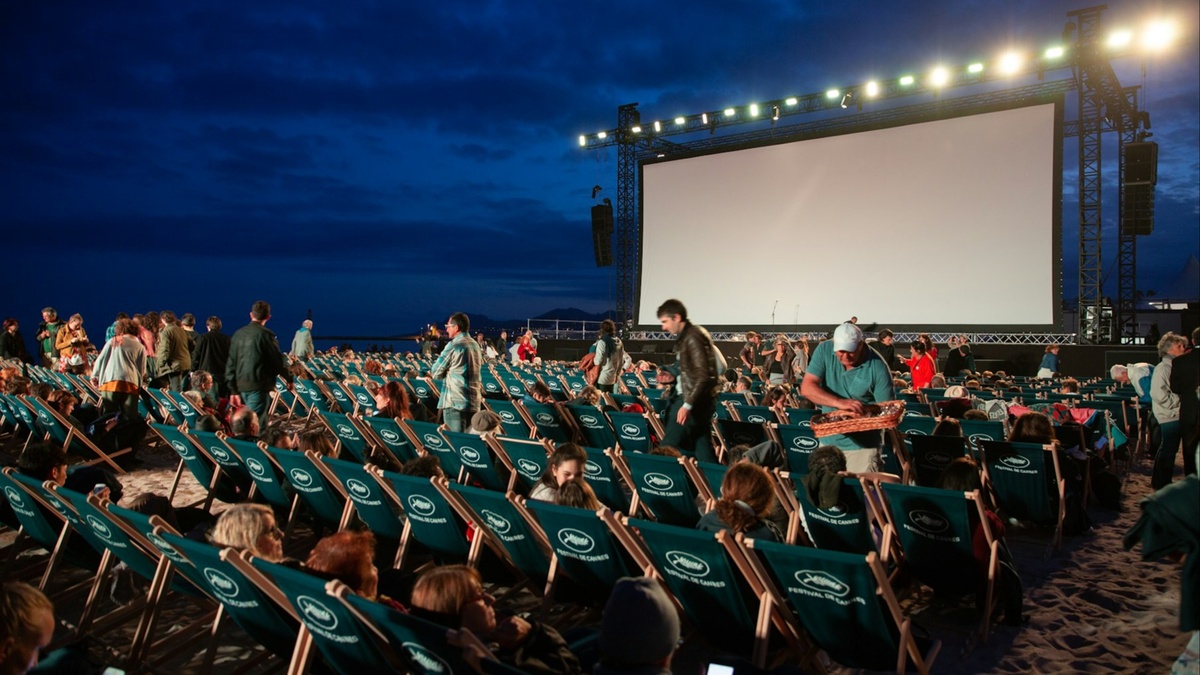 WIENXTRA Sunset Cinema: BUT I´M A CHEERLEADER (16-26J.)