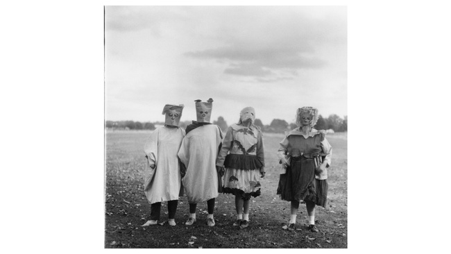 Führung in deutscher Sprache | Diane Arbus: Konstellationen