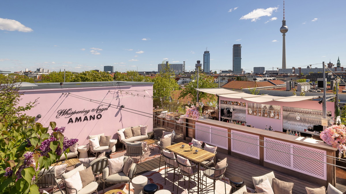 Titelbild der Location Whispering Angel x AMANO Rooftop