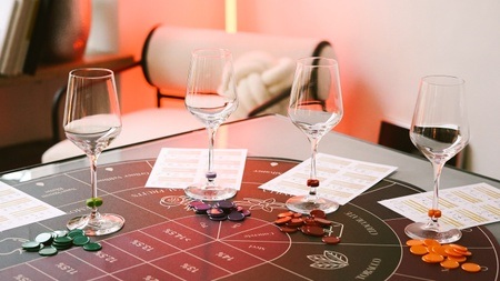 Wine Casino: Old World vs New World — in English