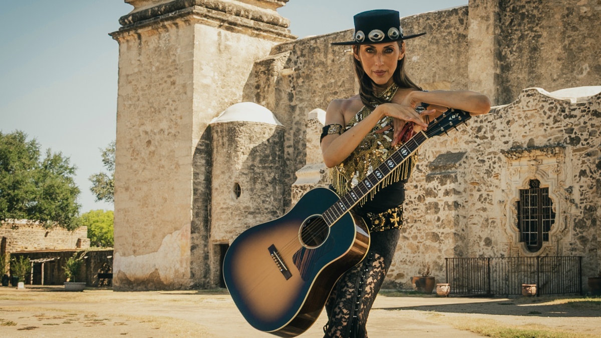 Patricia Vonne & Band - Hot-blooded Tex-Mex Desert Rock