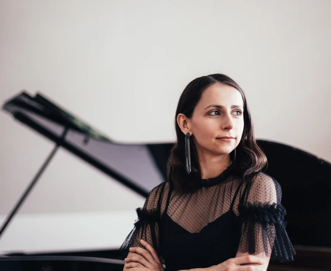Anna Khomichko Pianist