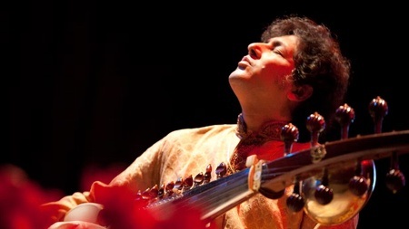 PARTHO SAROTHY (Indien) feat. FARID BANERJEE (Afghanistan) // Indische klassische Musik