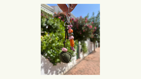 Sailor's knots and beads charm