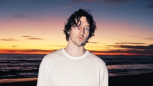 Dean Lewis