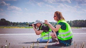 Mit der Kamera auf der Landebahn – Fotoworkshop mit dem Elektrocar