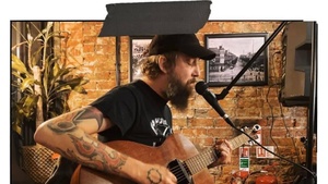 Livemusik "Tim Holehouse"