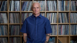 FLEA AND THE HONORA BAND