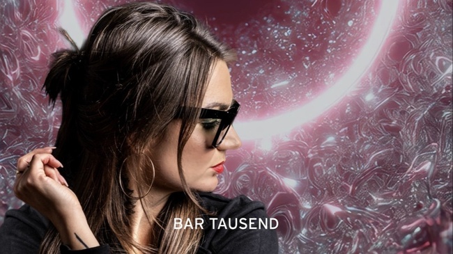 Tausend House: LIZZN