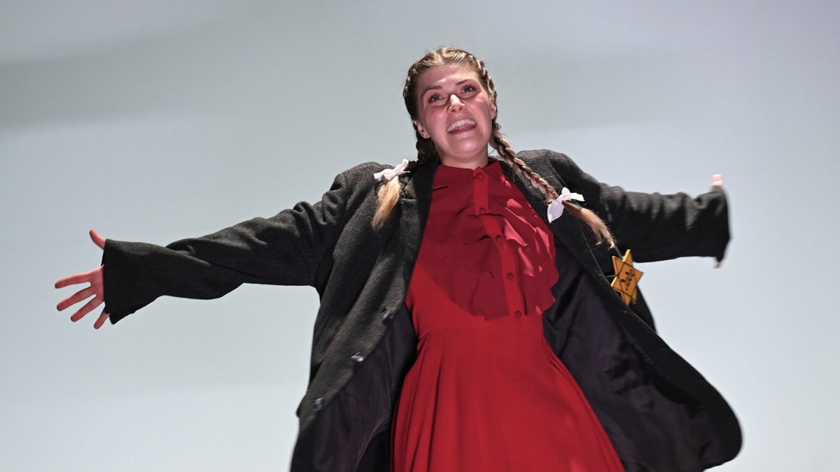 Titelbild der Veranstaltung Westfälisches Landestheater: Heimsuchung (Literaturtage Recklinghausen 2026)