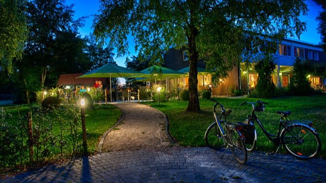 Haus Pöpsel, Beckum, Münsterland, Warendorf, Landgasthof  Restaurant  Deutsche Küche  Biergarten Hochzeitslocation Eventlocation  Weihnachtsfeier Eisstockschießen  Regionale Küche