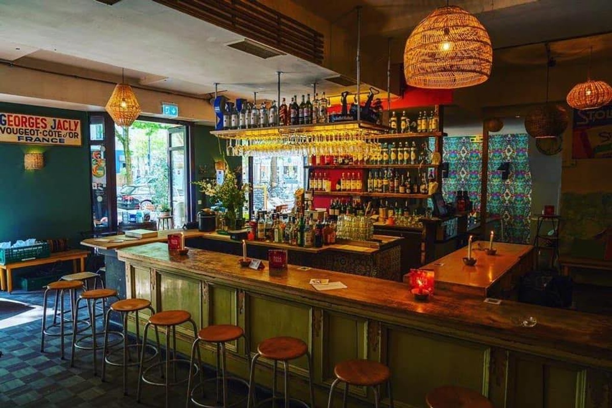 Bagatelle Bar