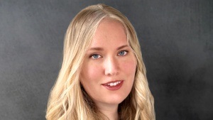 Exklusiv bei Thalia: DRAGON CURSED-Tour mit Elise Kova