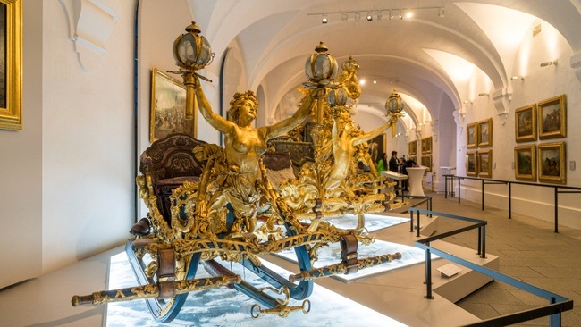 Besichtigung Marstallmuseum mit Museum "Nymphenburger Porzellan"