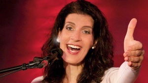 Frau Höpker bittet zum Gesang - Das Mitsingkonzert