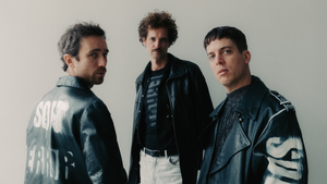 Say Yes Dog - „Soft Error“ Europa-Tour