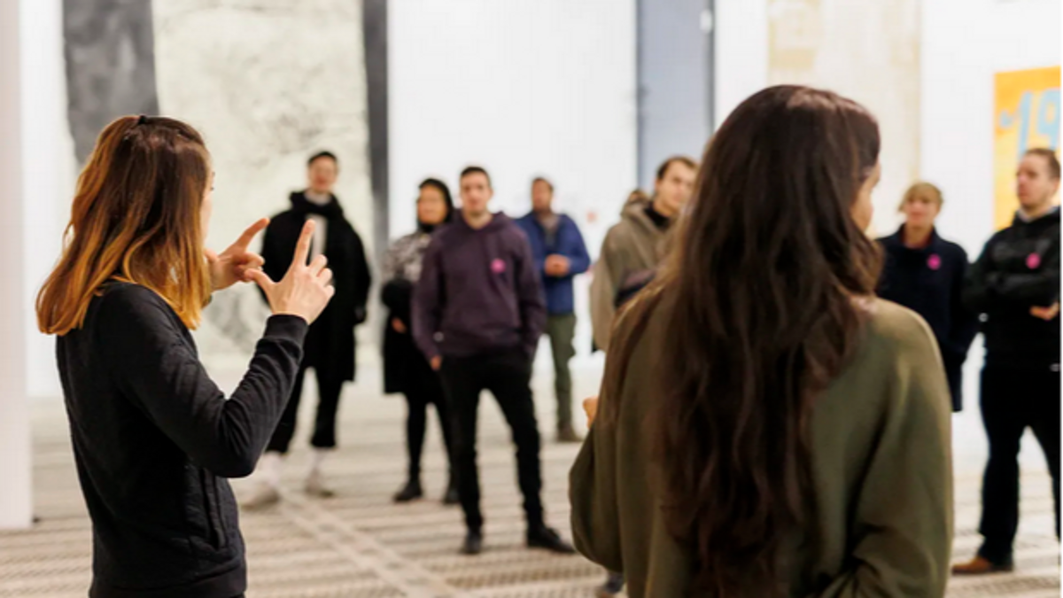 Öffentliche Führung mit Deutscher Gebärdensprache (DGS) Klara Lidén – Kunstwerke