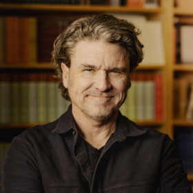 Dave Eggers