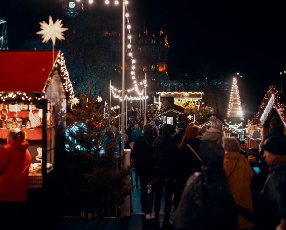 Weihnachtsmarkt auf den Kapuzinerplanken