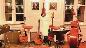 Salon Emily Intsiful und Pedales Jazz Trio