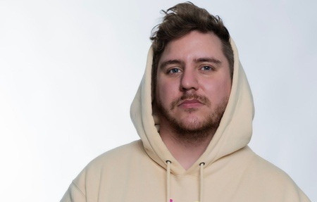 Late Night Comedy: Kevin Knautz