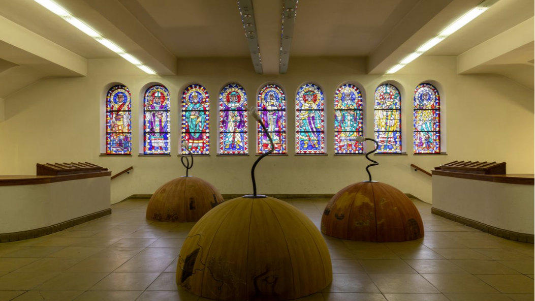 Titelbild der Veranstaltung Manifesta 16 Ruhr: Erlebe Kunst in St. Gertrud Kirche