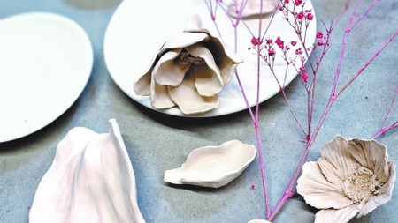 WORKSHOP: Keramikblüten - flüchtige Schönheit in bleibender Form