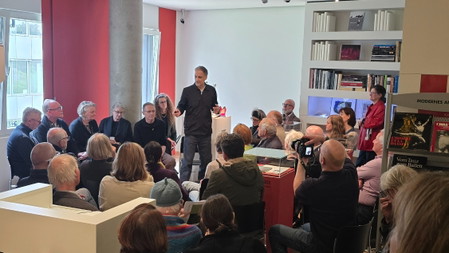 Künstlergespräch mit Luca Giacomo Schulte