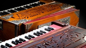 Harmonium & Mantra Workshop