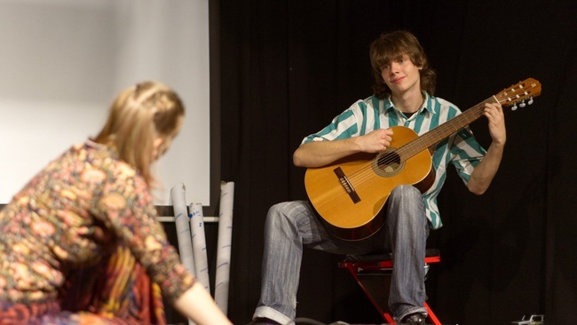 Ein kleines Wimmel-Abenteuer Geschichten zum Staunen und Entdecken für alle ab 3 | Koproduktion mit raum hoch drei