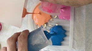 Formen gießen mit Jesmonite® / Kinderworkshop | Ab 6 Jahren