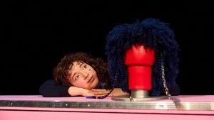 51. Mülheimer Theatertage: "herzkopfüber" von Simone Saftig