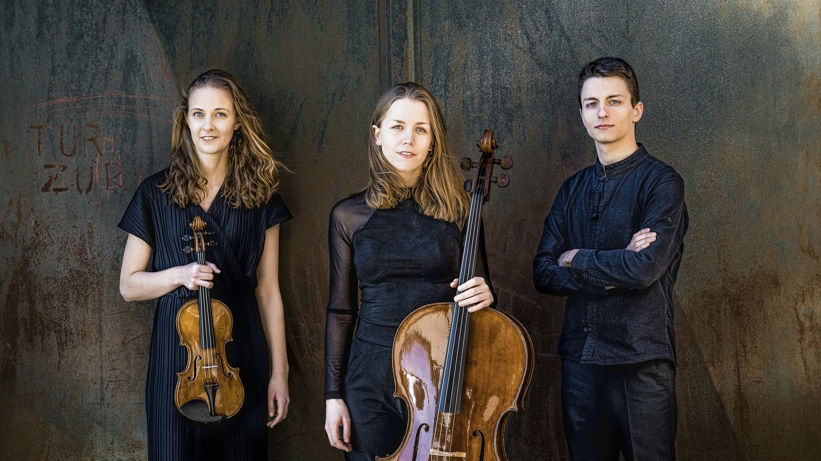 Rising Stars: Amelio Trio