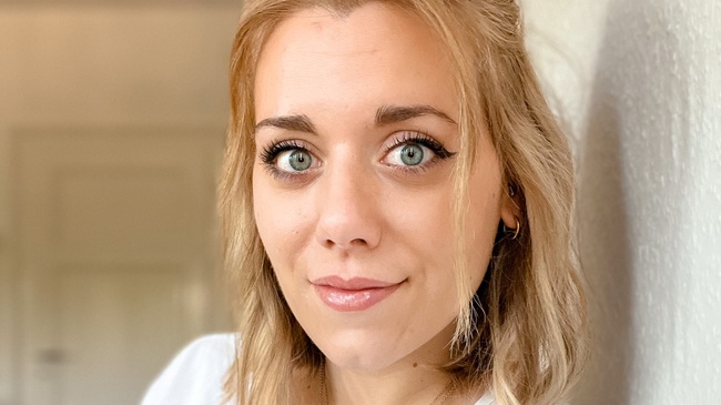 Lesung mit Kyra Groh: "The Peppermint Hot Chocolate Dilemma"
