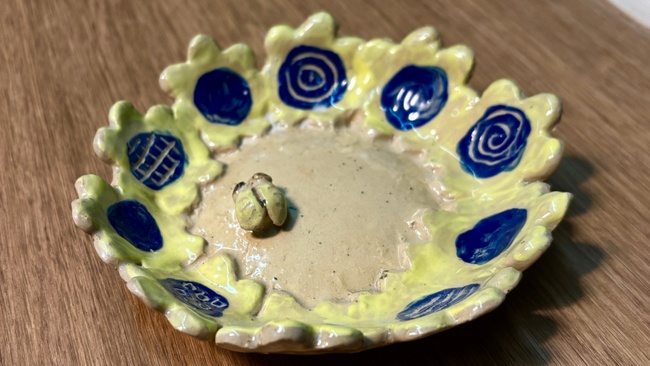 Kinderkurs Keramik | Gestaltung einer Insektentränke