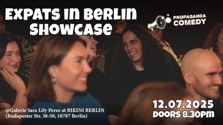 EXPATS in Berlin Comedy Show (+ FREE Shots)