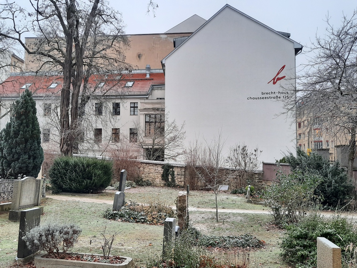 Brecht entdecken zwischen Chausseestraße und Berliner Ensemble | Führung