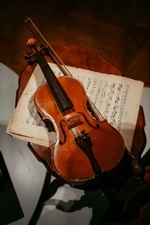 Konzert: Cello und Geige