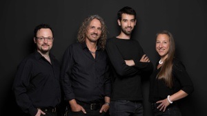 Mistletoes | Wenn schon Weihnachten dann bitte mit Blues und Rock