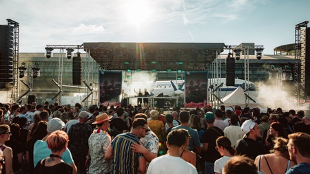 Fly With Me - Festival
