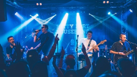 Betty Fort Houseband // Rock the Ballroom