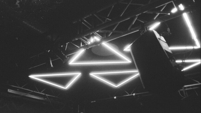 WE ARE ONE x K39 - EASTER - 4 Floors - 3 Etagen