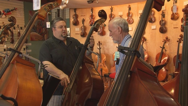 DER ZERBROCHENE KLANG (GEFÄSS DES LIEDES / TACHELES 2026)