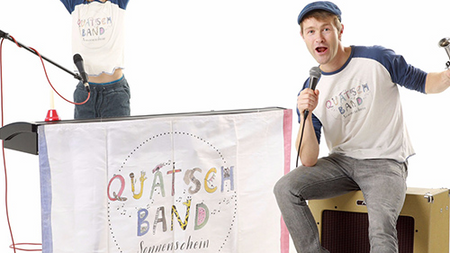 Geschichten unterm Lesebaum - Quatschgeschichtenlieder zum Mitmachen mit Liedermacher Björn Sauer