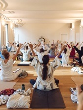 Lift Off Kundalini Yoga