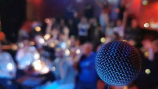 Karaoke Night with KJ Der Käpt'n