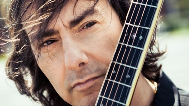 Pippo Pollina & Palermo Acoustic Quintet in Concerto